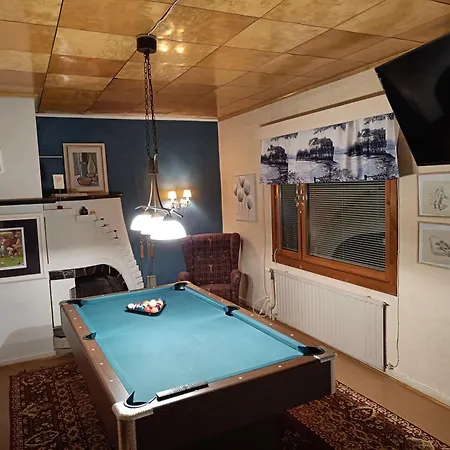 Nina's 160m2, City, Include X2 Himos Skipass 아파트 *