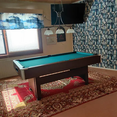 Nina's Guesthouse, City,160 M2 Apartment