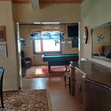 Nina's Guesthouse, City,160 M2 Apartment *